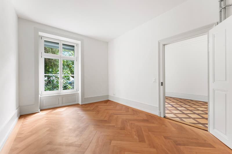 Stilvolle Altbauwohnung mit eigenem Garten an zentraler Lage in Biel (8)