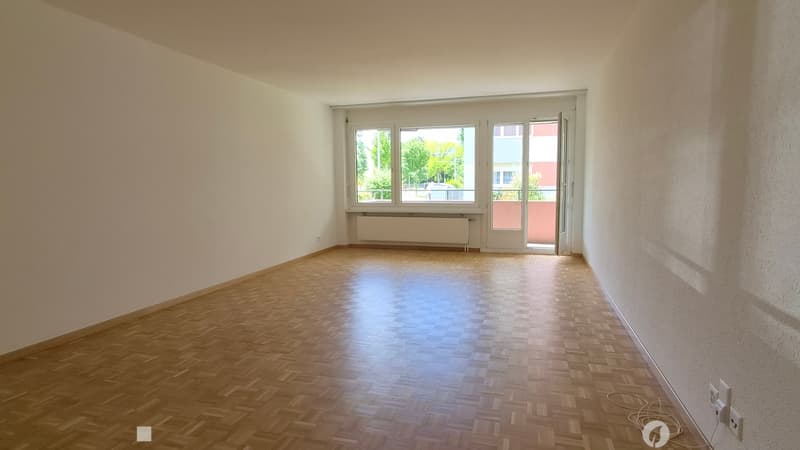 Grosszügige und helle 3-Zimmerwohnung mit Balkon im Gurzelenquartier (6)
