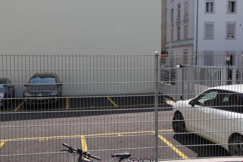 Parcheggio in un'area sicura nel cuore di Biel Bienne (3)