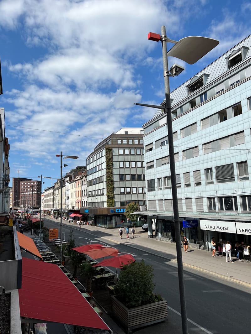 Sicht auf die Bahnhofstrasse