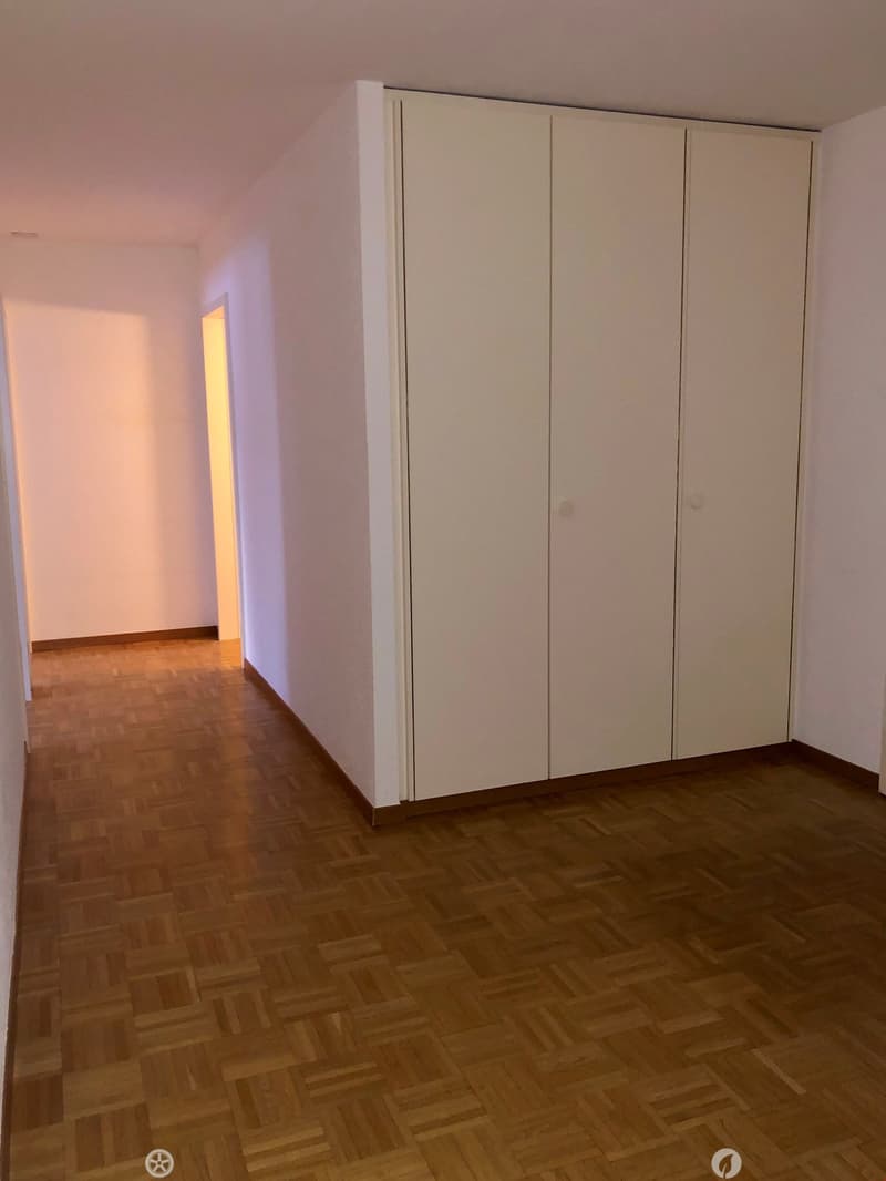 Korridor mit Wandschrank