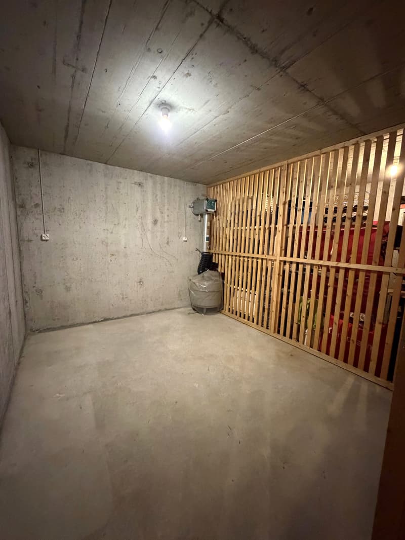 Helle und zentral gelegene 2.5-Zimmer-Wohnung direkt am Bahnhof Brügg (14)