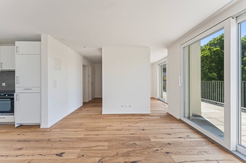 Moderne 2.5-Zimmer-Attikawohnung mit zwei grosszügigen Terrassen in Nidau (8)