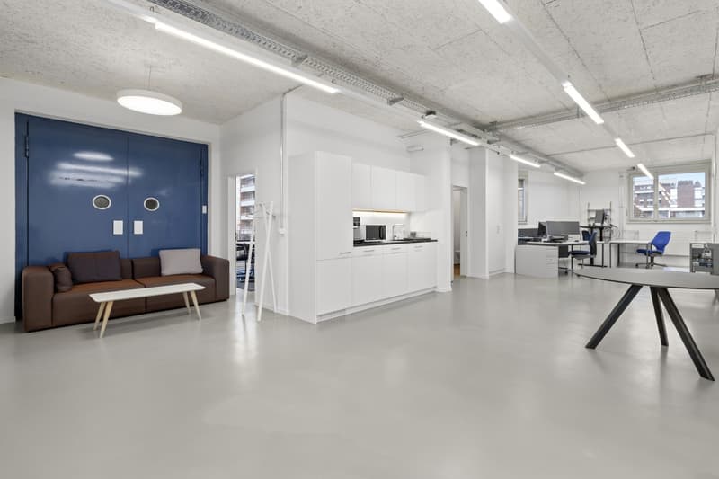Ready-to-occupy furnished office in a well-connected location in Wädenswil (8)