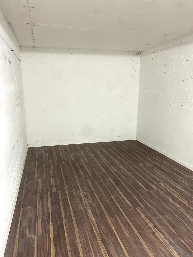 Salle de bricolage / salle de loisirs à louer (4)