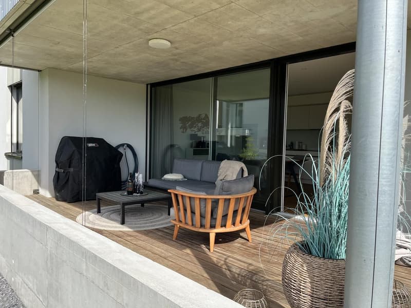 Charmante 2.5-Zimmer-Wohnung mit Stil und Wohlfühlfaktor in Rapperswil-Jona (2)