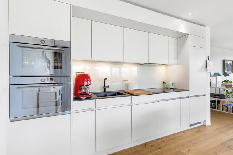 Charming 2.5-room apartment with style and comfort factor in Rapperswil-Jona (9)