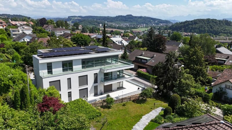 Exclusive living with a far-reaching view in Ittigen (3)