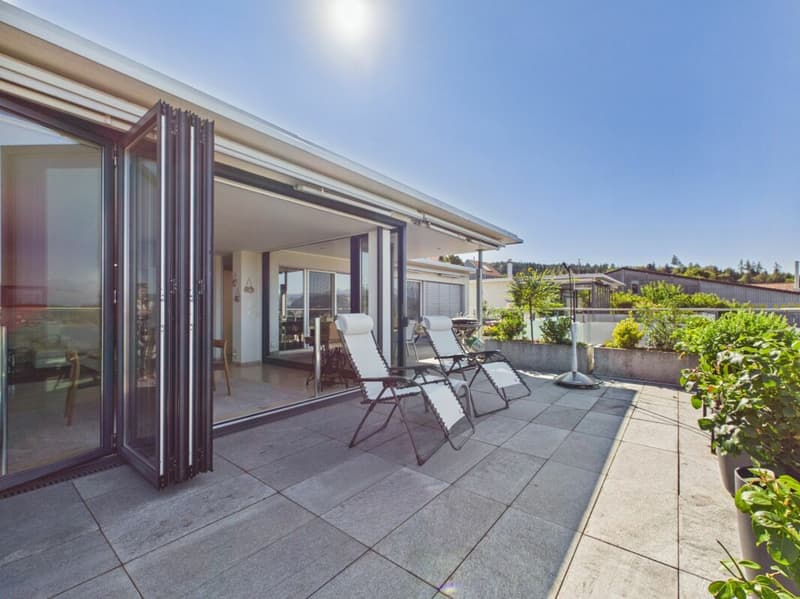Exklusives 5½-Zimmer-Terrassenhaus mit Weitsicht (9)
