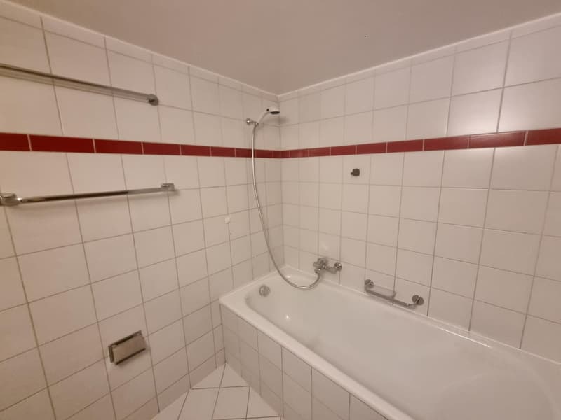 Wohnung mit 3.5 Zimmern und hellem Ambiente in Boudry – sofort verfügbar (15)