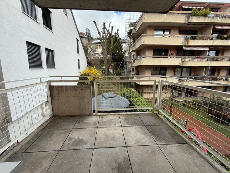 Charmanter Apartment mit 3.5 Zimmern und Balkon in Peseux (9)