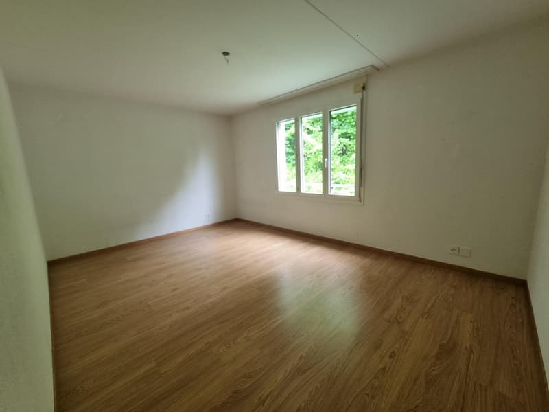 Spacieux appartement 5.5 pièces avec balcon à Boudry (9)