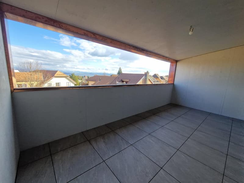 empty room, large window, balcony, tiled floor, view of the town