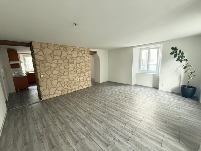 Duplex of 4.5 rooms in the heart of La Chaux-de-Fonds (4)