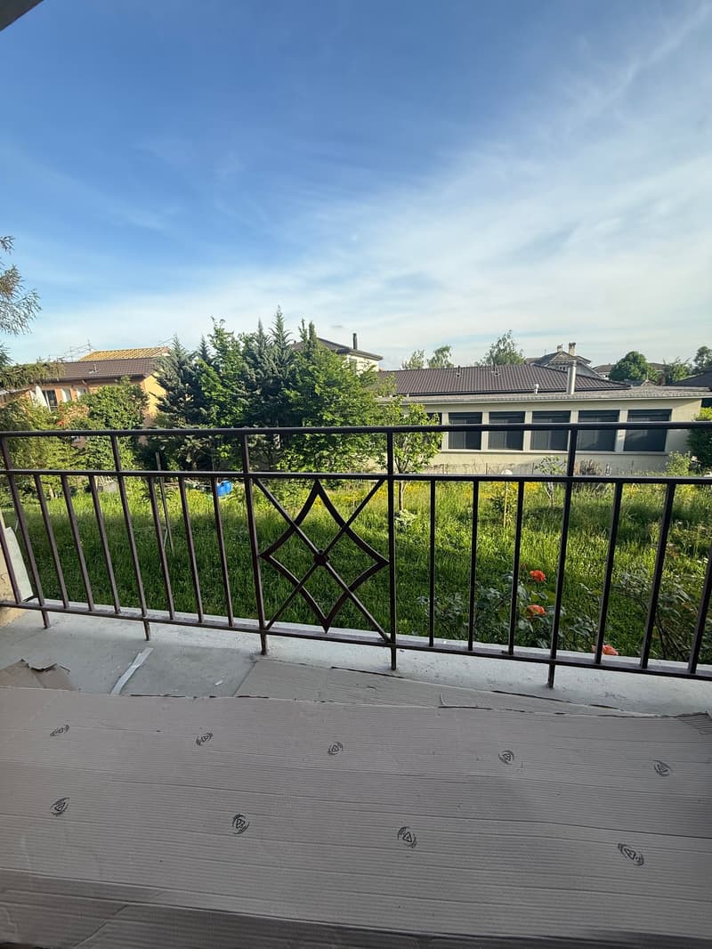 3-room apartment completely renovated with balcony in Corcelles (7)