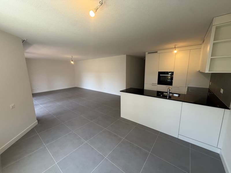 Helles 4.5-Zimmer-Wohnung mit Balkon in Corcelles (2)