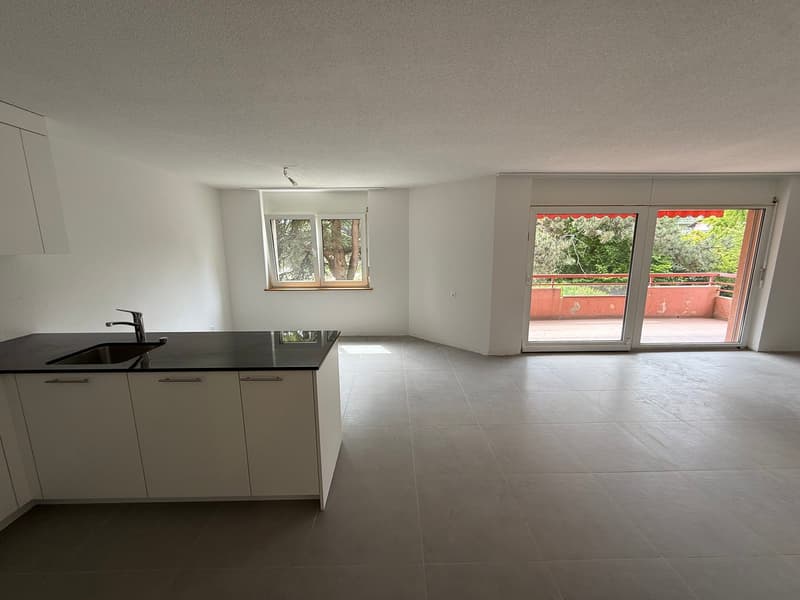 Helles 4.5-Zimmer-Wohnung mit Balkon in Corcelles (5)