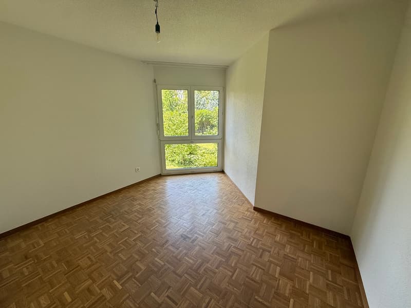 Helles 4.5-Zimmer-Wohnung mit Balkon in Corcelles (11)
