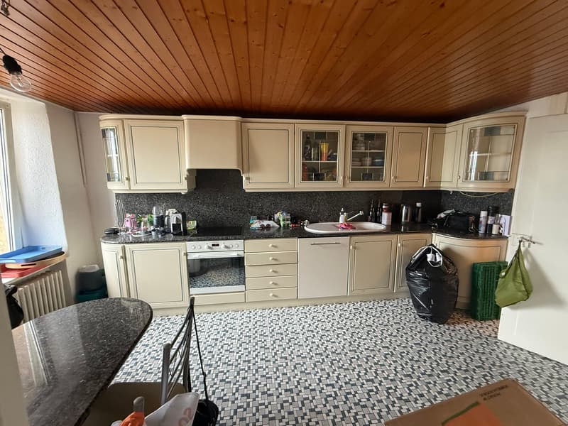 Wohnung mit 4.5 Zimmern in Hauterive (4)