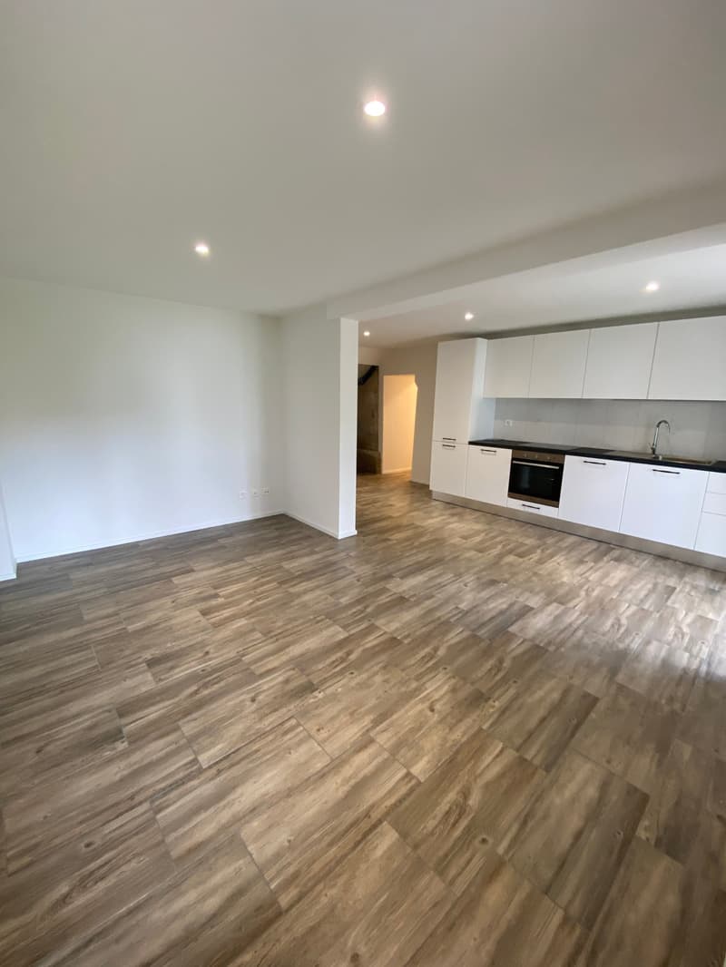 Appartement de 2.5 pièces avec terrassse et jardin à Milvignes (5)