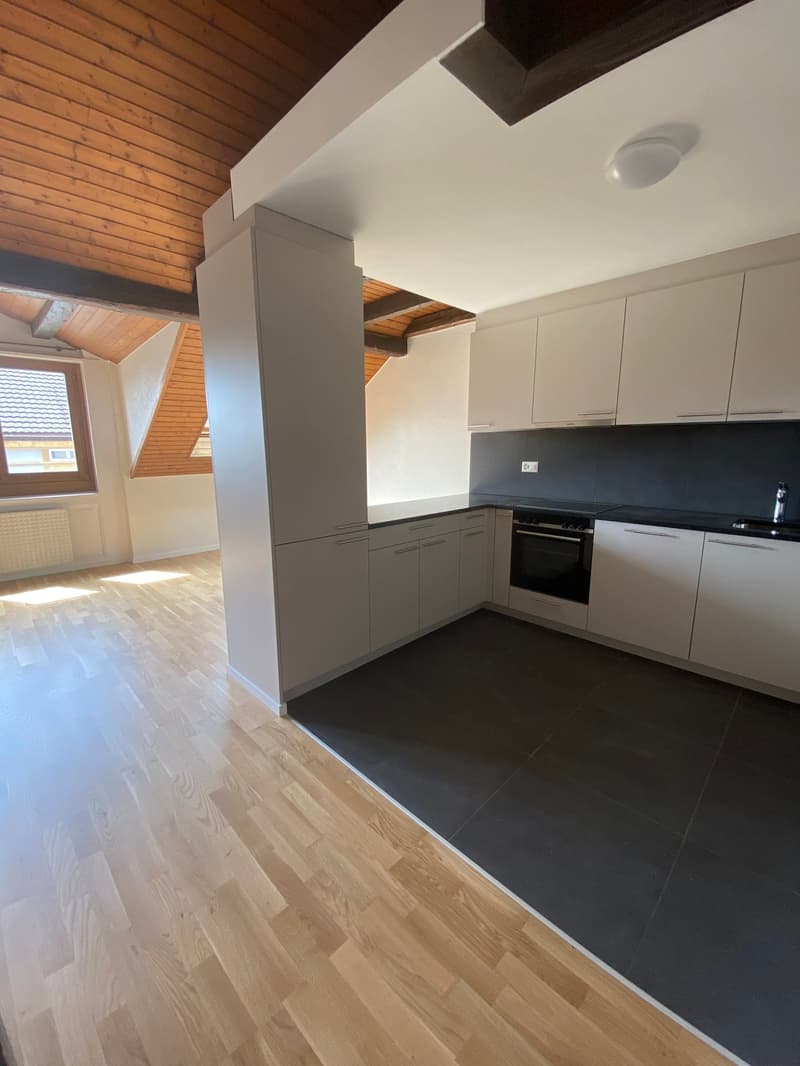 Appartamento di 3 locali luminoso in affitto a Neuchâtel (5)