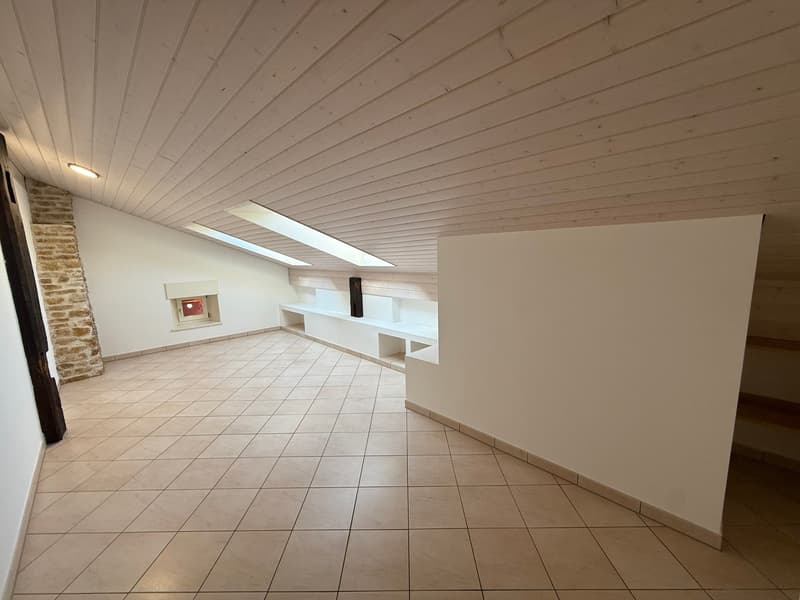 Charmant appartement de 2,5 pièces à Couvet (4)