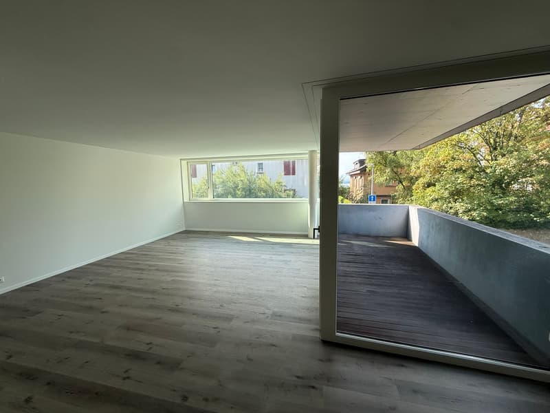 Appartement 4.5 pièces lumineux avec balcon à Peseux (3)