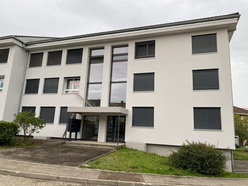 Appartement de 3.5 pièces avec balcon à Marin-Epagnier (11)