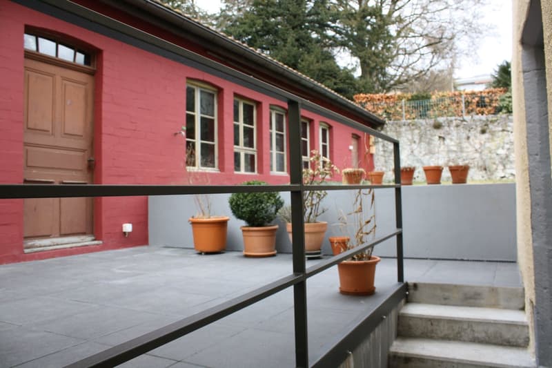Spacieux appartement de 5.5 pièces avec balcon à Corcelles-Peseux (6)