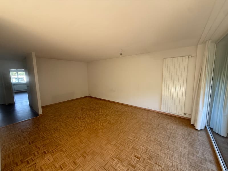 Appartement lumineux de 3.5 pièces avec balcon à Colombier (5)