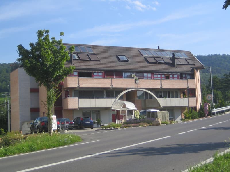 Charmant appartement de 2,5 pièces avec balcon au Landeron (10)