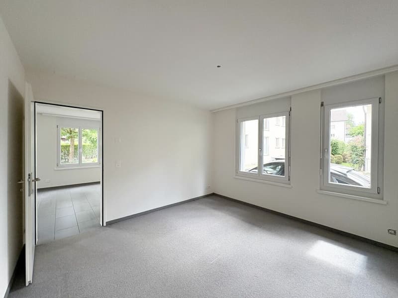2.5-Room Ground-Floor Apartment with Garden Seating Area (5)