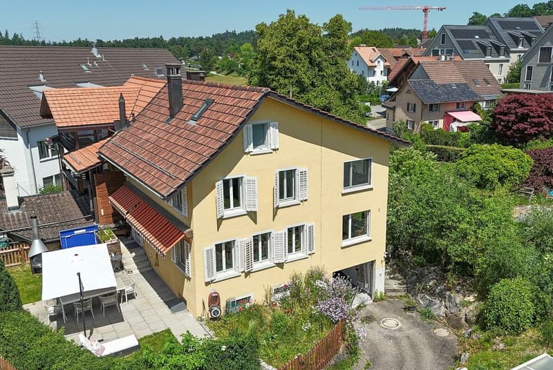 Maison jumelée de 4,5 pièces dans un emplacement ensoleillé (12)