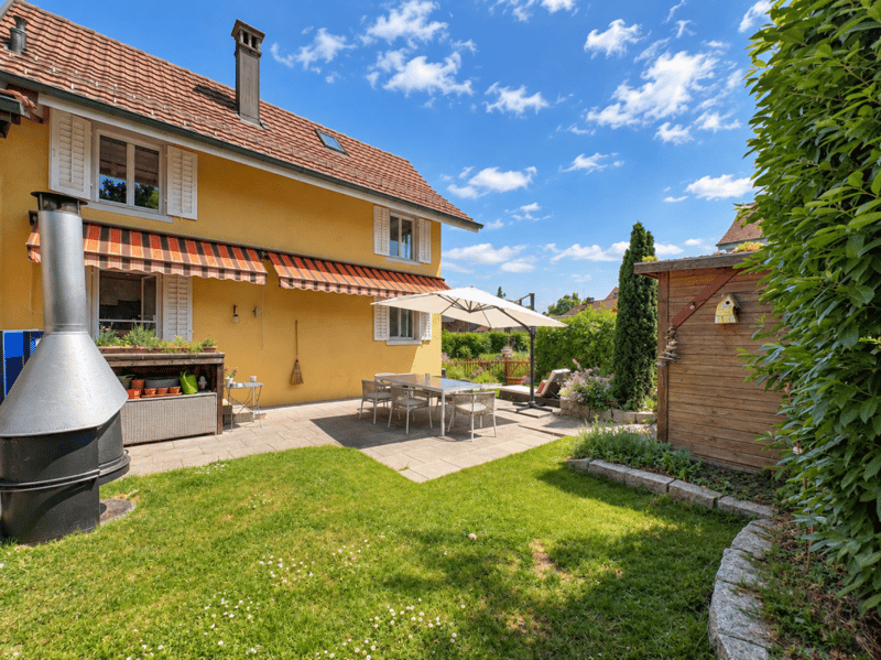 4.5-Zimmer-Doppeleinfamilienhaus an sonniger Lage (9)