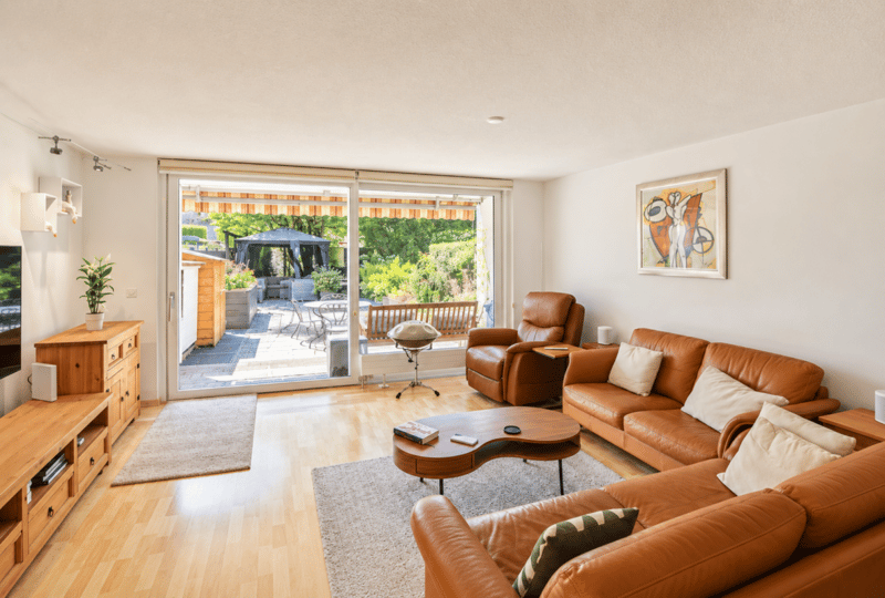 Grosszügiges 5.5-Zimmer-Reiheneinfamilienhaus mit 169 m² Wohnfläche (6)