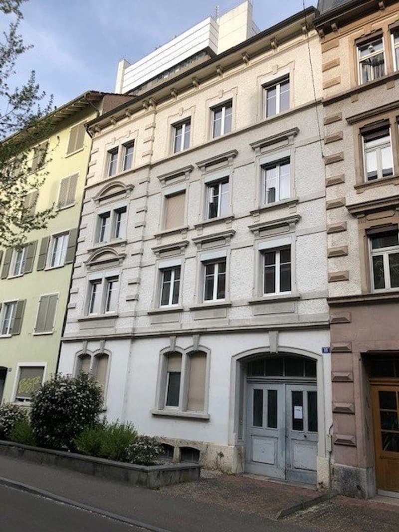 6772.03_Front_jpg.jpg