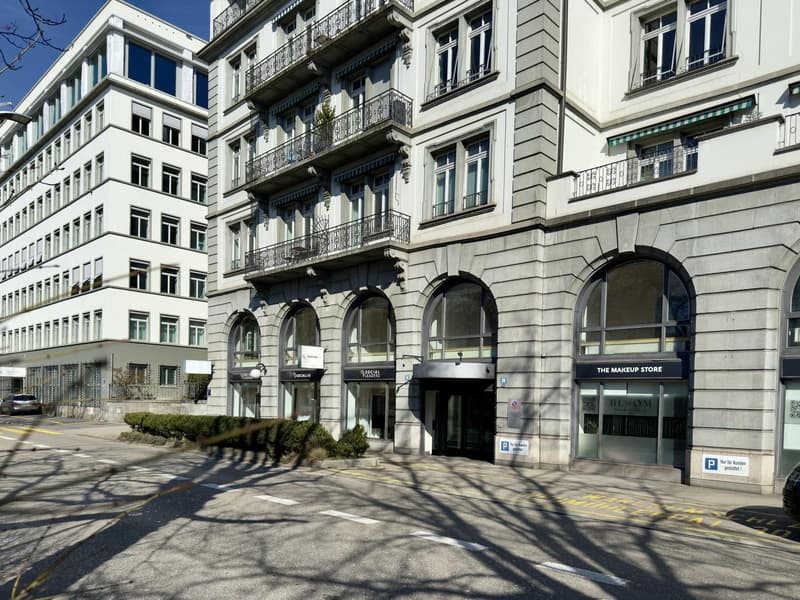 Area in stato di costruzione grezza con flessibilità di progettazione in posizione centrale (2)