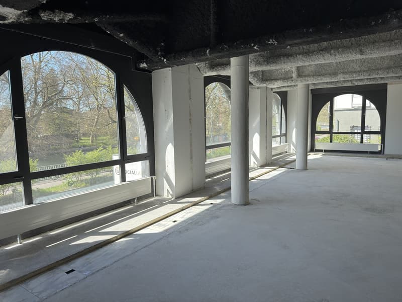 Area in stato di costruzione grezza con flessibilità di progettazione in posizione centrale (6)