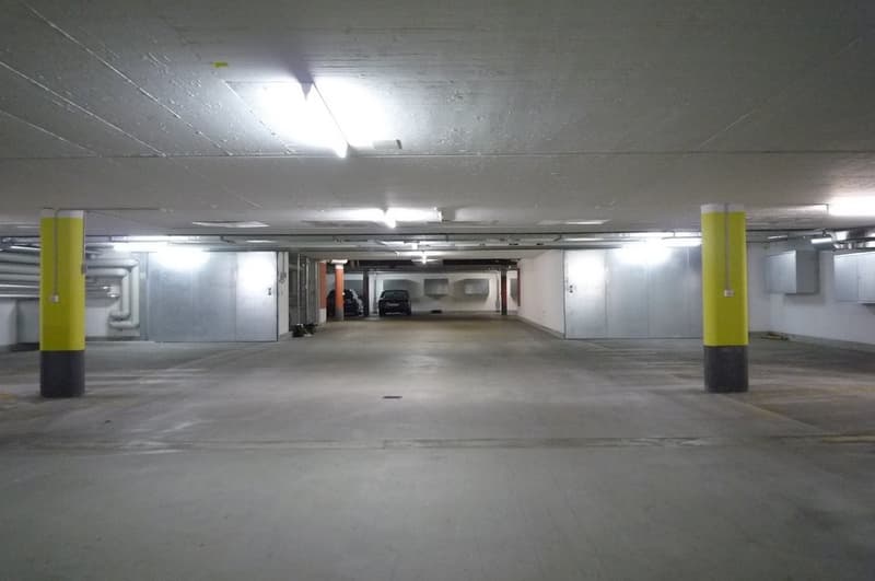 6800_Tiefgarage.JPG