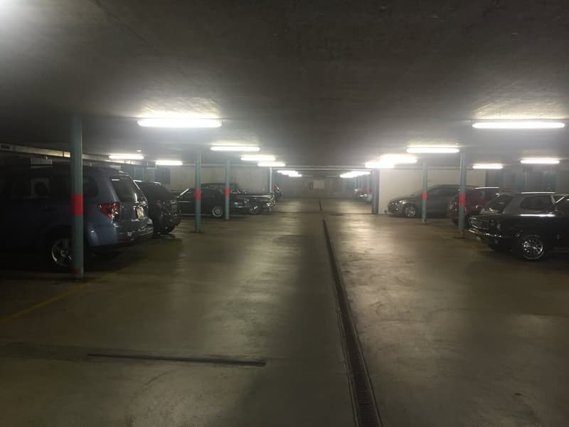 6080_Garage1.JPG