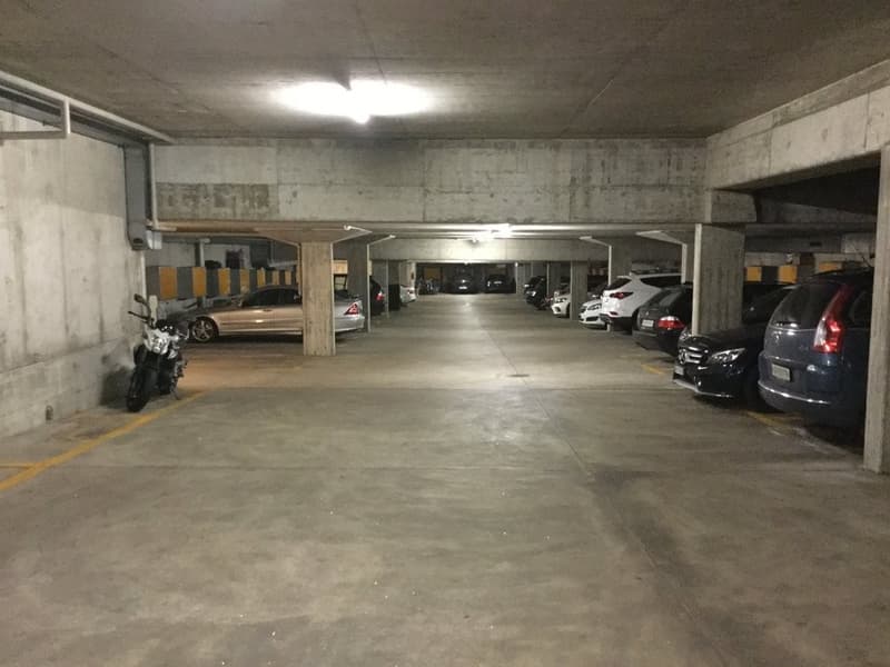 6411_Ansicht_Tiefgarage_inkl._Motorradplaetze.JPG