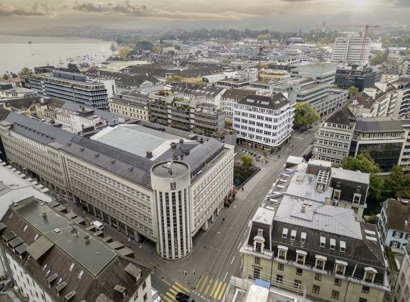 Attraktive Bürofläche mit Terrasse im Herzen von Zürich (1)
