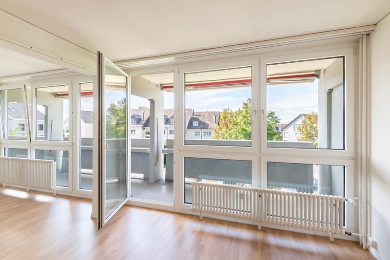 Bright 4.5 room apartment (1)