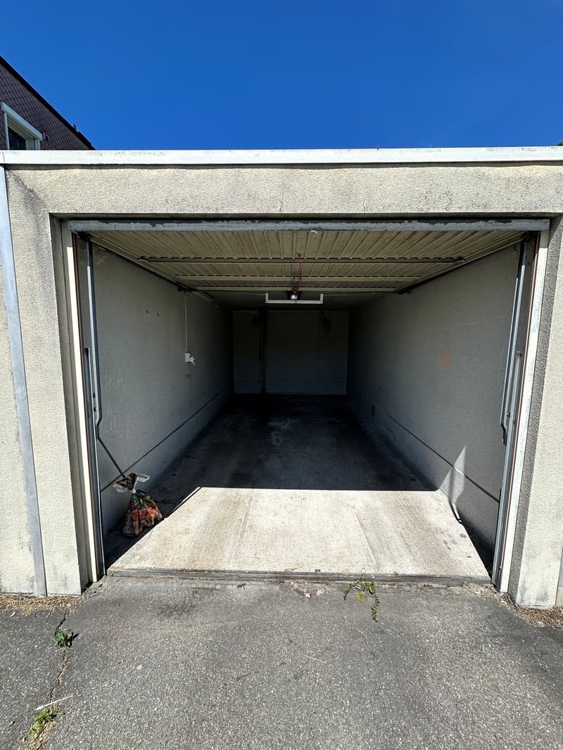 Box auto in affitto a Dietlikon (3)