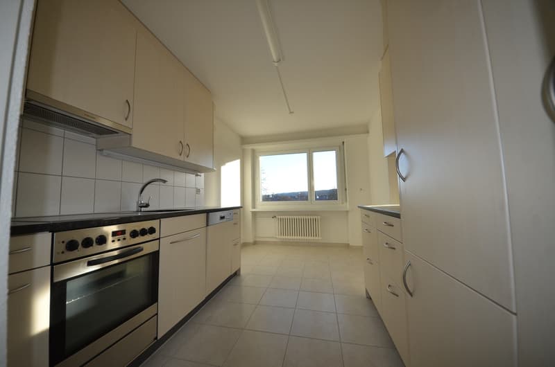 Appartement superbe avec balcon ensoleillé (3)