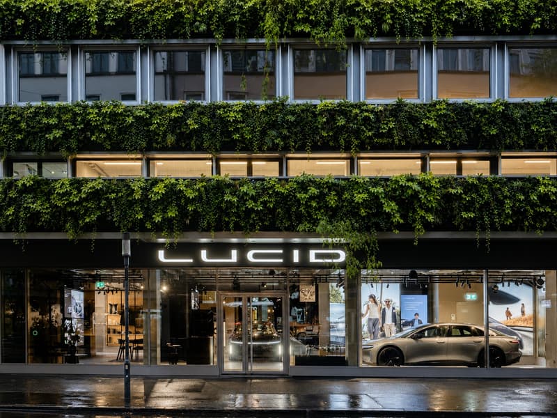 THE FUTURE IS GREEN (1)