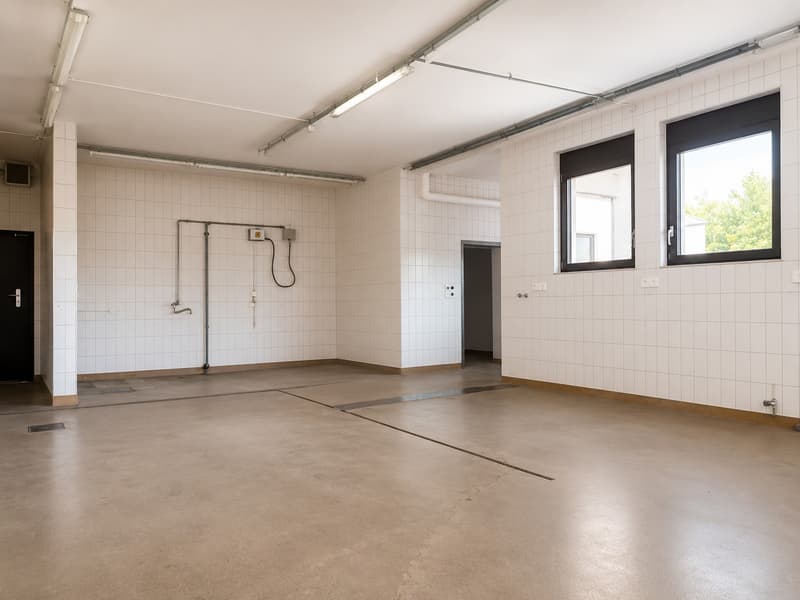 Espace de pratique/commercial/vente au centre de Männedorf (3)