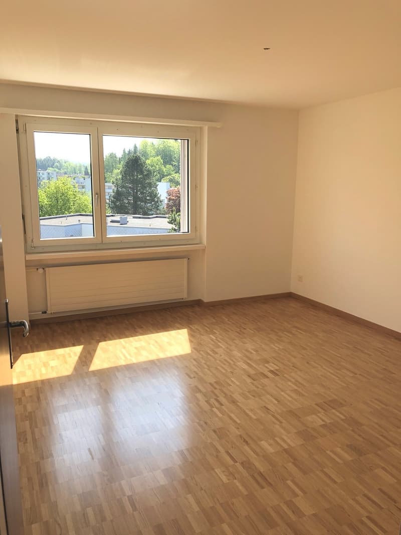 Schöne 3.5-Zimmerwohnung in Effretikon zu vermieten (3)