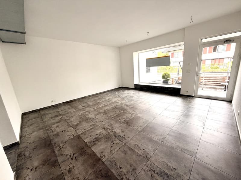 Coiffeur-/Büro-/Verkaufsfläche im Zentrum von Oberglatt (3)