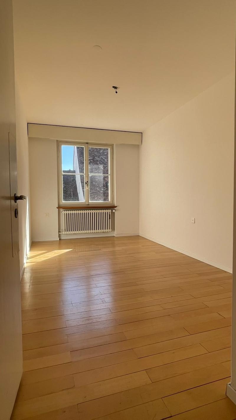 Gemütliche 5.0-Zimmerwohnung in Aarau zu mieten (4)